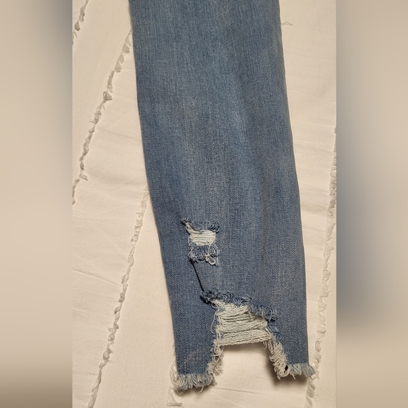 Nwt Mudd FLX stretch mid-rise vintage distressed skinny jeans SIZE 3 JUNIORS - Picture 8 of 10